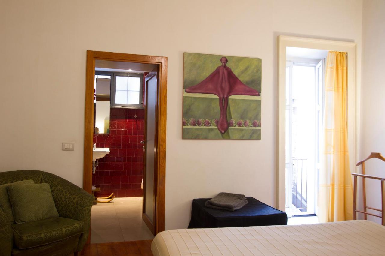 Tre Vie Apartment Con Terrazzo Giardino Pensile Catania Exterior photo